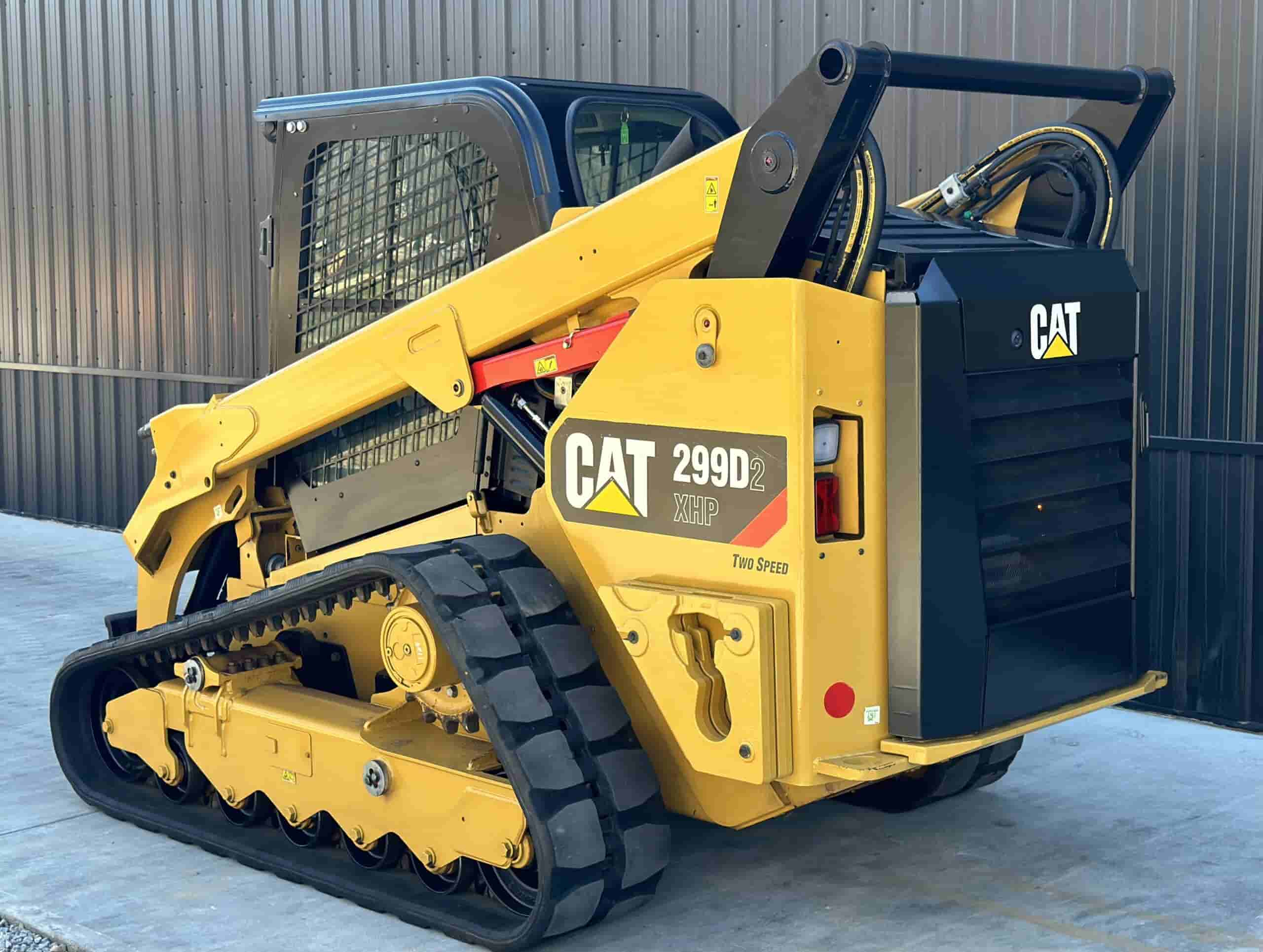 2018 CAT 299 XHP CLEAN
